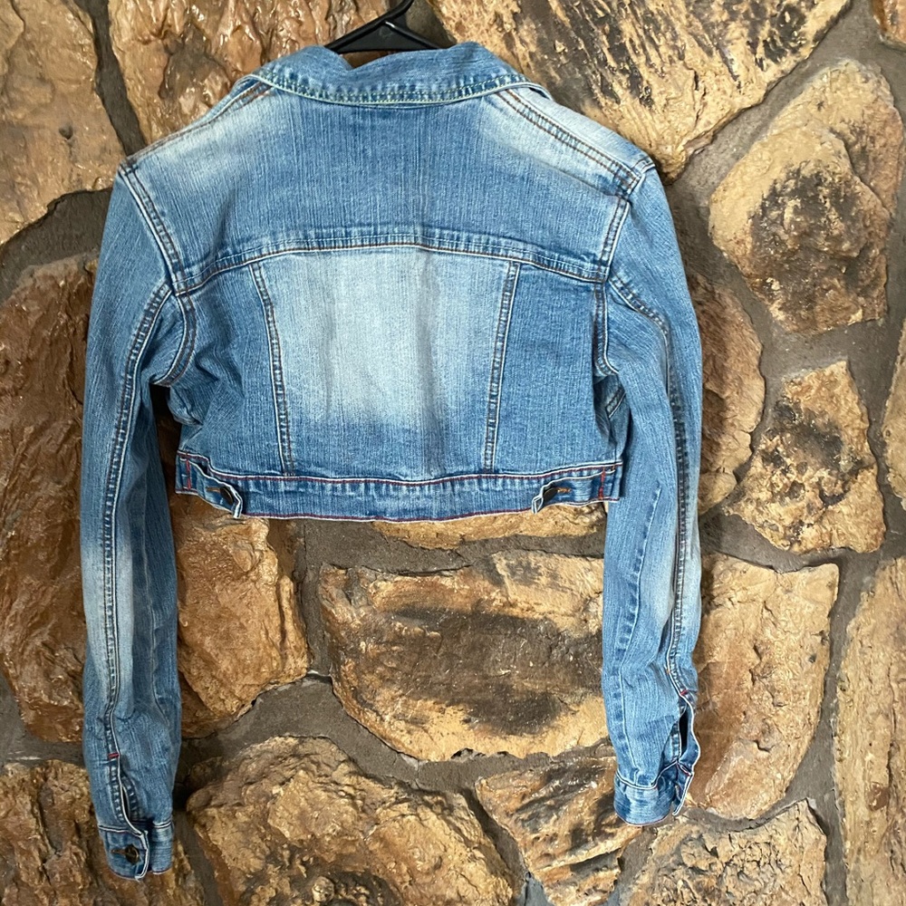 Jean jacket - Picture 2 of 3